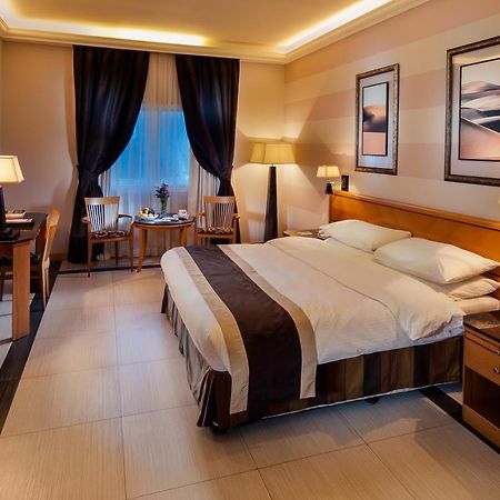 فندق Ramada By Wyndham Qurum Beach مسقط المظهر الخارجي الصورة