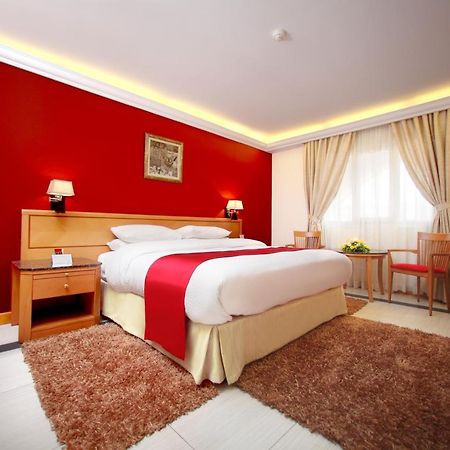 فندق Ramada By Wyndham Qurum Beach مسقط المظهر الخارجي الصورة